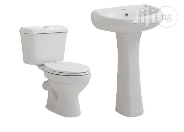 Close Coupled Toilet Sets